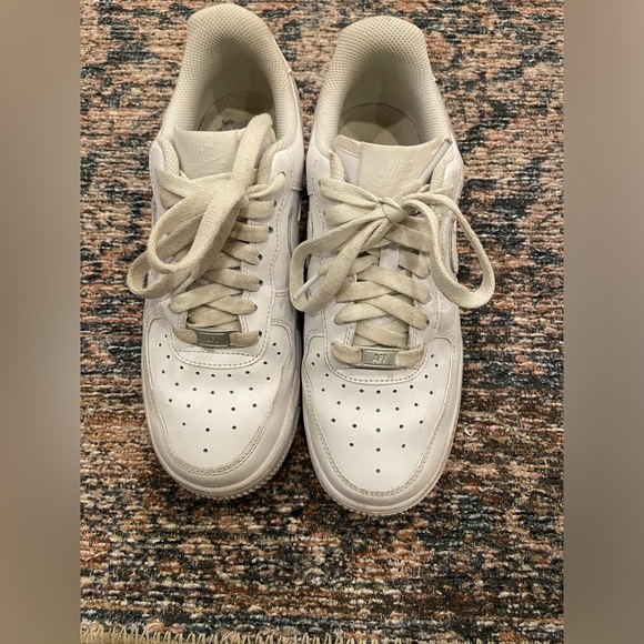 Nike Air Force 1 ‘07 - Picture 3 of 5